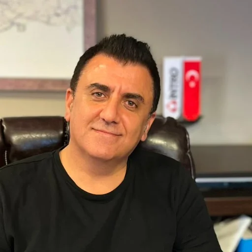 Orhan Kumru