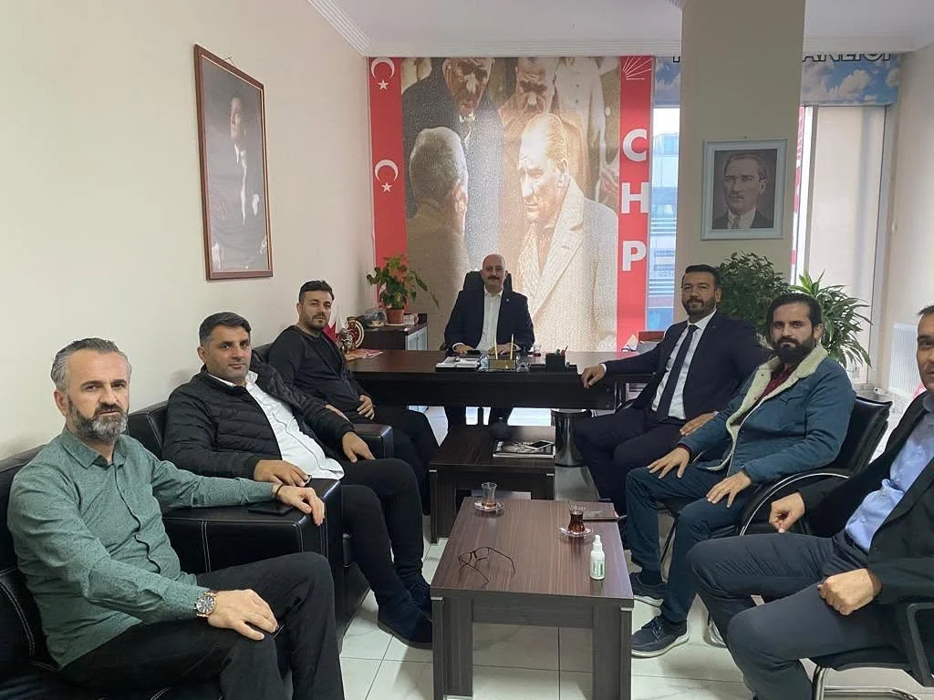 SUGİAD 6. Dönem Yönetiminden CHP Sultanbeyli İlçe Başkanı Sayın Özgür Erdem'e Ziyaret