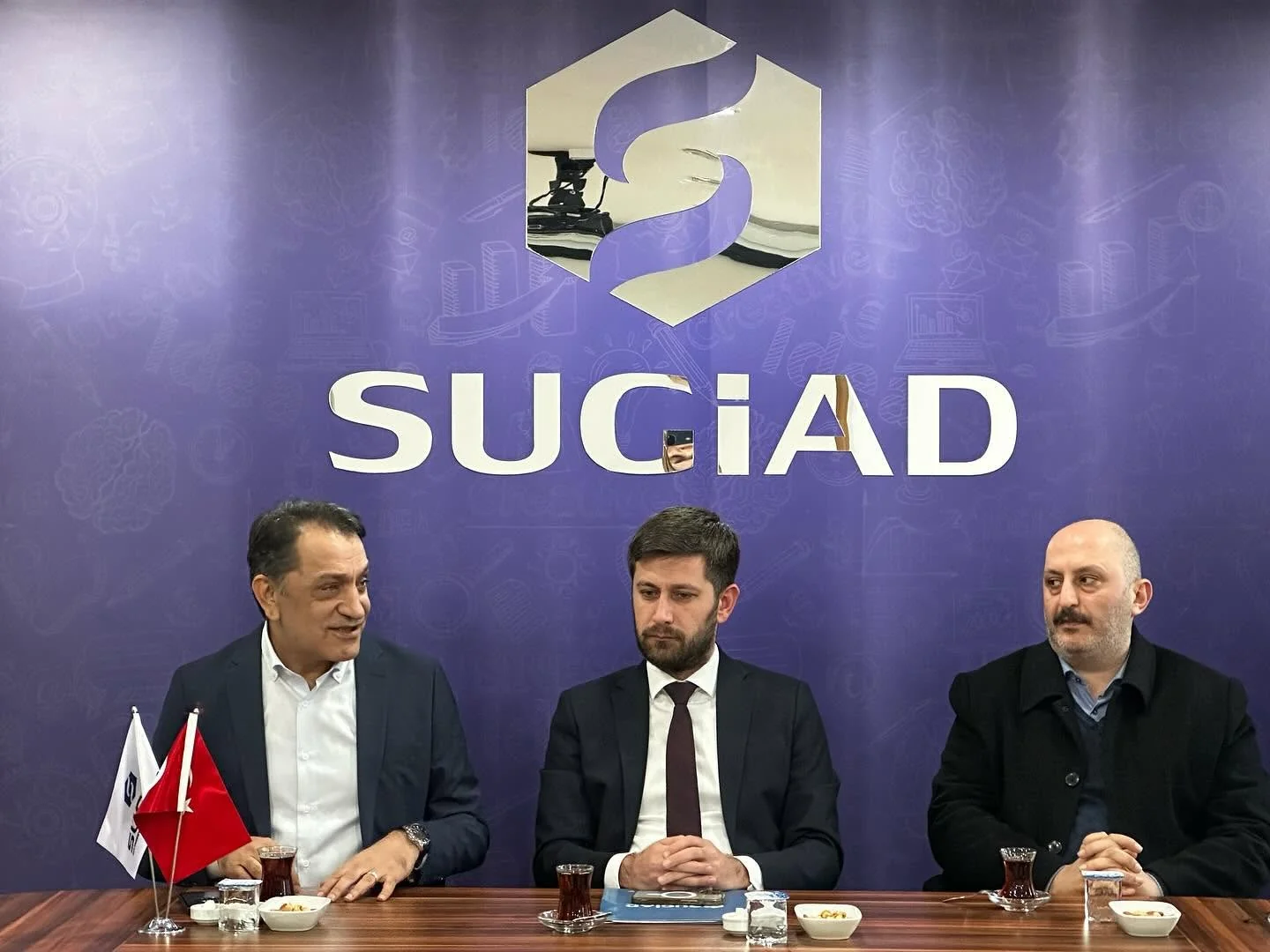 Cumhuriyet Halk Partisi Sultanbeyli Belediye Başkan Adayı Sayın Ayhan Koç'tan SUGİAD'a Ziyaret