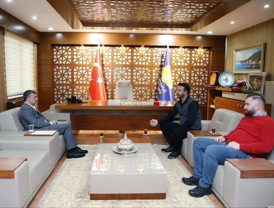 SUGİAD 6. Dönem Yönetiminden Sultanbeyli Belediye Başkanı Sayın Hüseyin Keskin'e Ziyaret