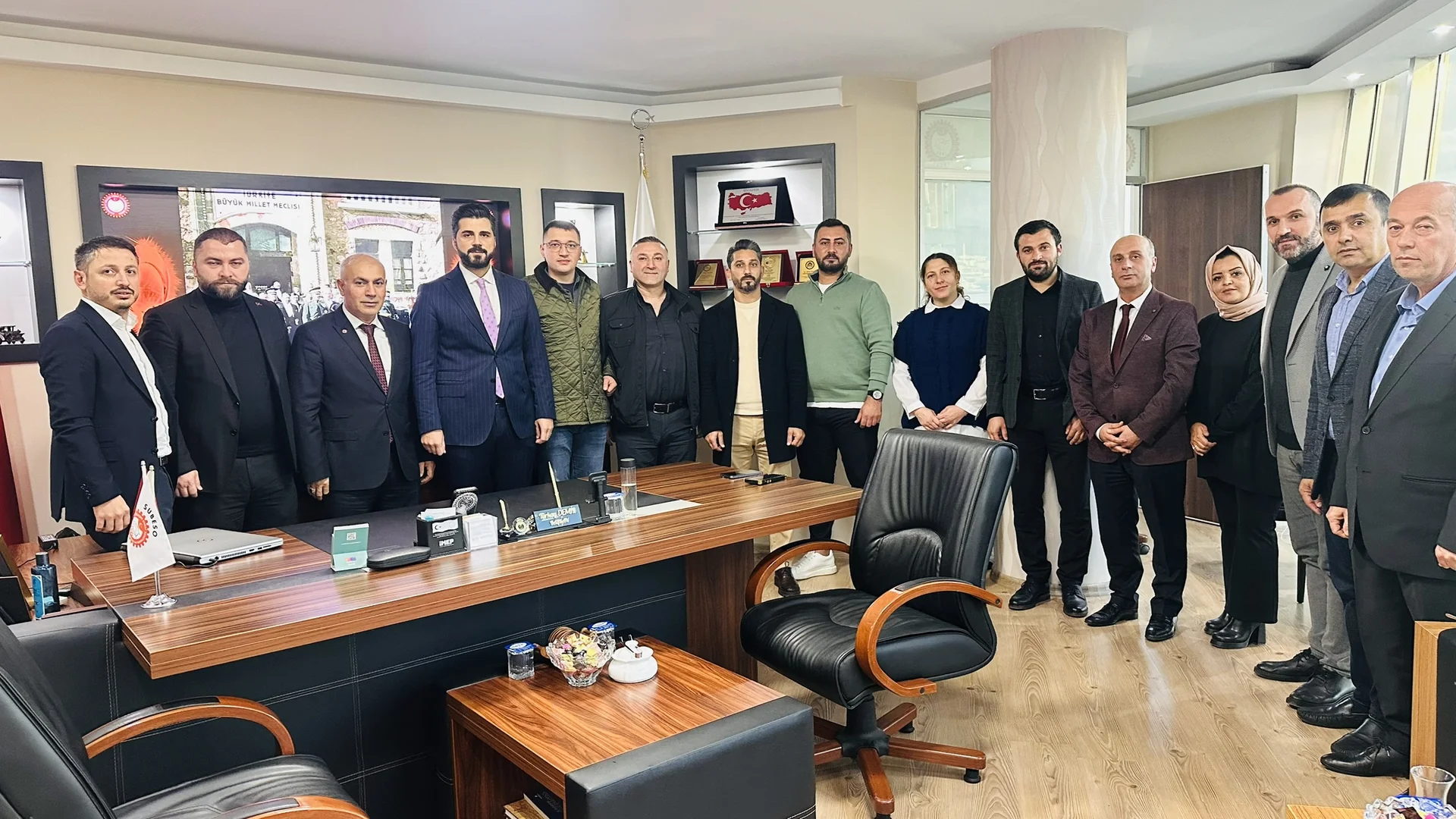 SUGİAD'dan Sultanbeyli Birleşik Esnaf ve Sanatkârlar Odası Başkanı Sayın Türkay Demir'e Ziyaret