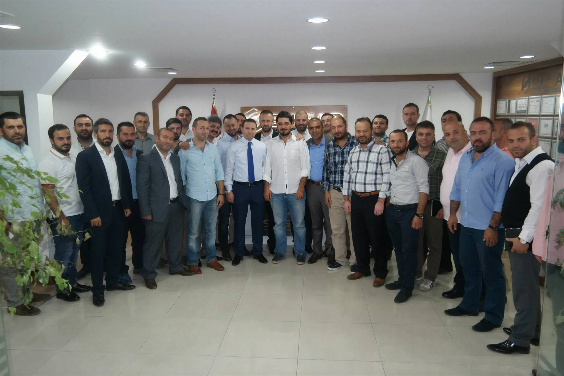 SUGİAD'da İlk Olağan Genel Kurul Gerçekleştirildi, Başkanlık Görevi Murat Özdemir'e Devredildi